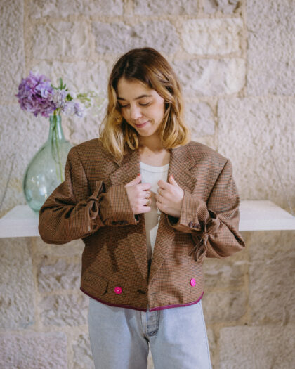 Veste de costume femme upcyclée faite en France